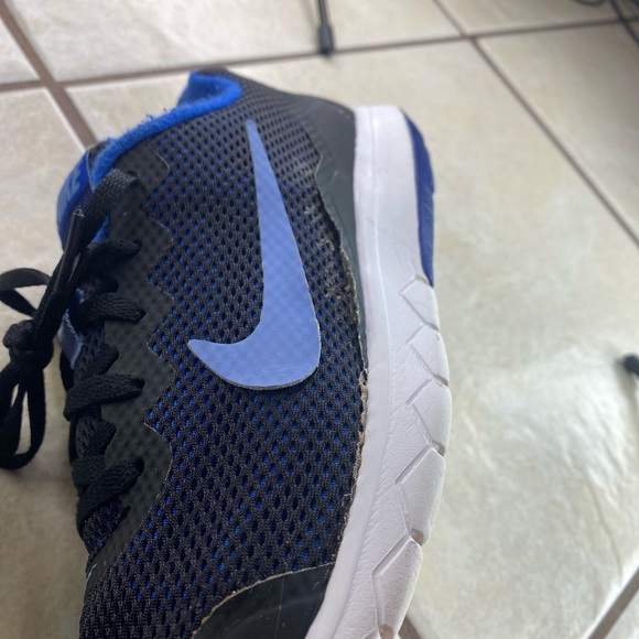 Nike Women's Flex Experience RN 4 Running - Picture 4 of 8